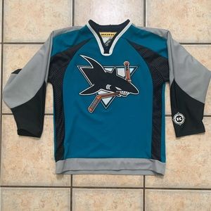 Youth VINTAGE 1990s San Jose Sharks Jersey